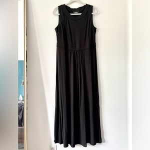 Lands’ End maxi dress, Black, size M Petite (10-12)